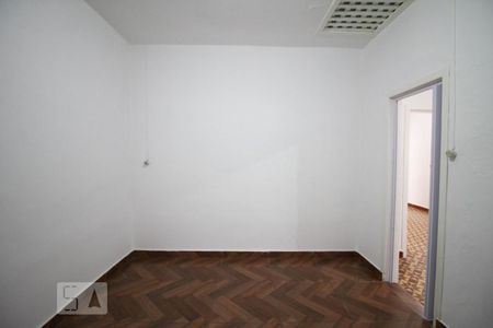 Casa para alugar com 80m², 2 quartos e sem vagaquarto 2
