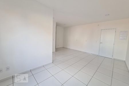 Sala de apartamento para alugar com 2 quartos, 71m² em Vila Jardini, Sorocaba