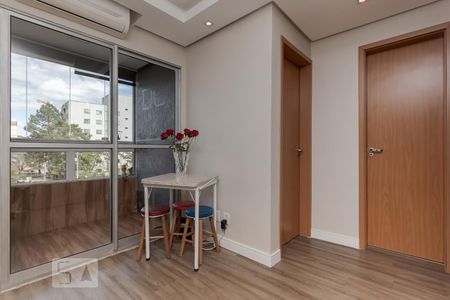 Sala de apartamento à venda com 2 quartos, 45m² em Protásio Alves, Porto Alegre