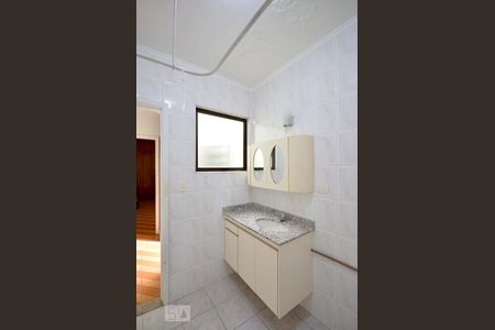 Casa à venda com 180m², 3 quartos e 3 vagas Casa à venda com 180m², 3 quartos e 3 vagasSuite Quarto 1