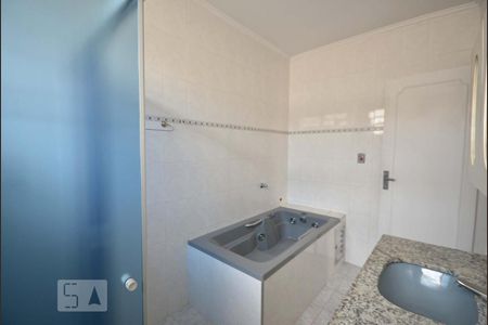 Casa à venda com 180m², 3 quartos e 3 vagas Casa à venda com 180m², 3 quartos e 3 vagasSuite Quarto 3