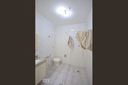 Casa à venda com 180m², 3 quartos e 3 vagas Casa à venda com 180m², 3 quartos e 3 vagasSuite Quarto 1