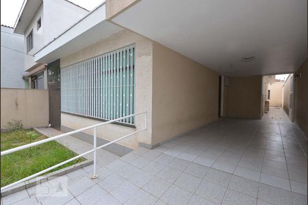 Casa à venda com 180m², 3 quartos e 3 vagas Casa à venda com 180m², 3 quartos e 3 vagasGaragem