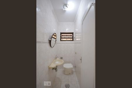 Lavabo de casa à venda com 3 quartos, 180m² em Jardim da Glória, São Paulo