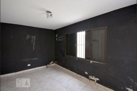 Casa à venda com 180m², 3 quartos e 3 vagas Casa à venda com 180m², 3 quartos e 3 vagasQuarto de Serviço
