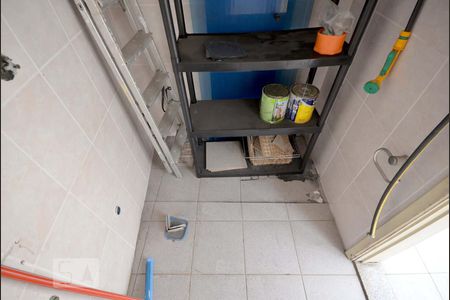 Casa à venda com 180m², 3 quartos e 3 vagas Casa à venda com 180m², 3 quartos e 3 vagasBanheiro de Serviço