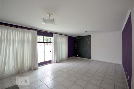 Sala de casa à venda com 3 quartos, 180m² em Jardim da Glória, São Paulo