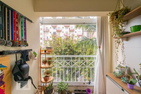 Sacada  de apartamento para alugar com 2 quartos, 54m² em Liberdade, São Paulo