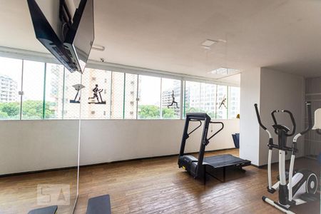 Apartamento à venda com 80m², 2 quartos e 1 vaga Apartamento à venda com 80m², 2 quartos e 1 vagaÁrea comum - Academia