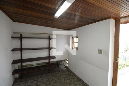 Casa à venda com 170m², 3 quartos e 2 vagasQuarto de Serviço