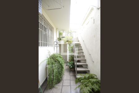 Casa à venda com 170m², 3 quartos e 2 vagasÁrea de Serviço