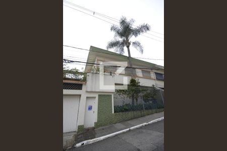 Casa à venda com 170m², 3 quartos e 2 vagasFachada