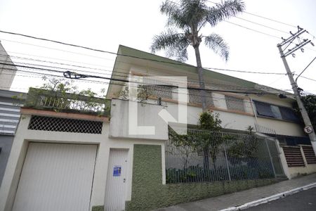 Casa à venda com 170m², 3 quartos e 2 vagasFachada