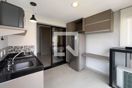 Varanda e cozinha de kitnet/studio para alugar com 1 quarto, 31m² em Vila Mariana, São Paulo