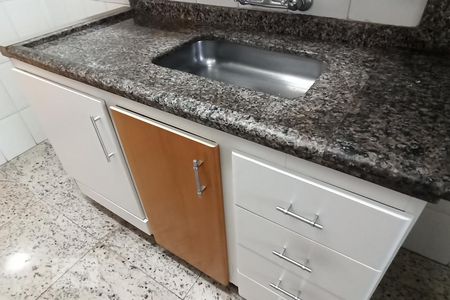 Apartamento à venda com 77m², 3 quartos e 2 vagas Apartamento à venda com 77m², 3 quartos e 2 vagasCozinha