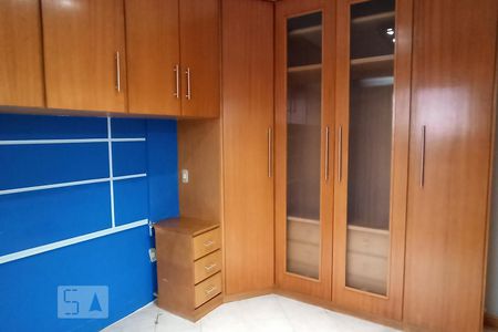 Suite de apartamento à venda com 3 quartos, 77m² em Quinta da Paineira, São Paulo