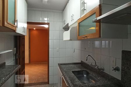 Apartamento à venda com 77m², 3 quartos e 2 vagas Apartamento à venda com 77m², 3 quartos e 2 vagasCozinha