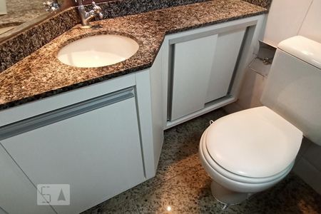 Banheiro suite de apartamento à venda com 3 quartos, 77m² em Quinta da Paineira, São Paulo