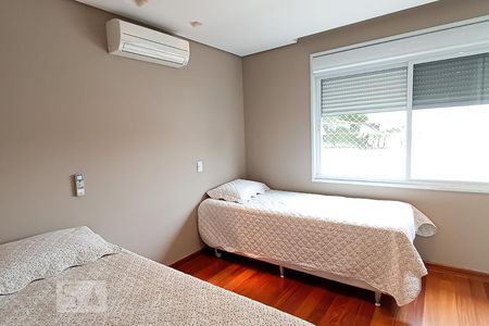 Casa de condomínio à venda com 500m², 5 quartos e 4 vagasSuíte 3