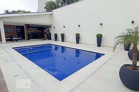Casa de condomínio à venda com 500m², 5 quartos e 4 vagasPiscina com churrasqueira