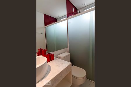 Casa de condomínio à venda com 500m², 5 quartos e 4 vagasBanheiro suíte 4