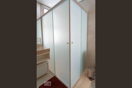 Casa de condomínio à venda com 500m², 5 quartos e 4 vagasBanheiro suíte 3