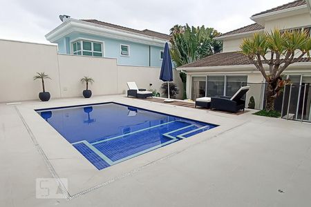 Casa de condomínio à venda com 500m², 5 quartos e 4 vagasPiscina com churrasqueira