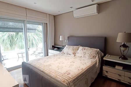 Casa de condomínio à venda com 500m², 5 quartos e 4 vagasSuíte master