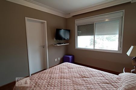 Casa de condomínio à venda com 500m², 5 quartos e 4 vagasSuíte 2