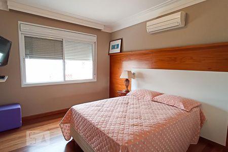 Casa de condomínio à venda com 500m², 5 quartos e 4 vagasSuíte 2