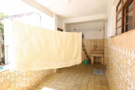 Casa à venda com 190m², 2 quartos e 1 vagaLavanderia
