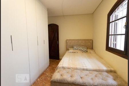 Casa à venda com 300m², 4 quartos e 8 vagasQuarto 3 - suite