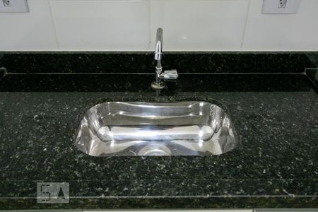 Sala/Cozinha de apartamento para alugar com 1 quarto, 30m² em Santana, São Paulo