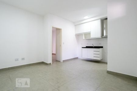 Sala/Cozinha de apartamento para alugar com 1 quarto, 30m² em Santana, São Paulo