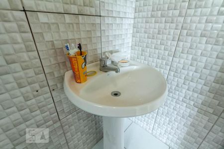 Casa à venda com 160m², 4 quartos e 2 vagas Casa à venda com 160m², 4 quartos e 2 vagasPia