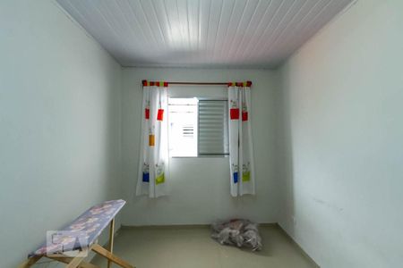 Casa à venda com 160m², 4 quartos e 2 vagas Casa à venda com 160m², 4 quartos e 2 vagasQuarto 4