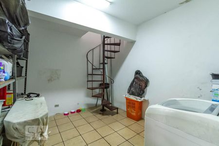 Casa à venda com 160m², 4 quartos e 2 vagas Casa à venda com 160m², 4 quartos e 2 vagasÁrea de serviço