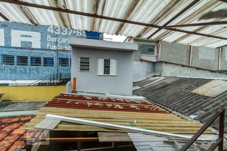 Casa à venda com 160m², 4 quartos e 2 vagas Casa à venda com 160m², 4 quartos e 2 vagasVista