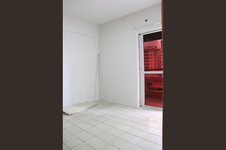 Suíte de apartamento para alugar com 3 quartos, 107m² em Setor Bela Vista, Goiânia