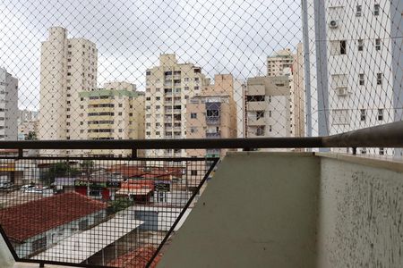 Varanda da Suíte de apartamento para alugar com 3 quartos, 107m² em Setor Bela Vista, Goiânia