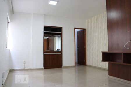 Sala de apartamento para alugar com 3 quartos, 107m² em Setor Bela Vista, Goiânia