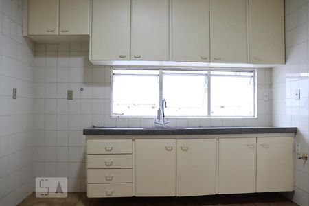 Apartamento para alugar com 107m², 3 quartos e 1 vagaCozinha