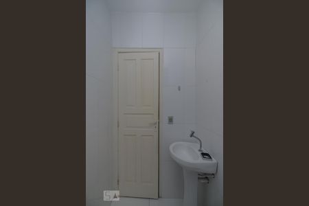 Apartamento para alugar com 30m², 1 quarto e sem vaga Apartamento para alugar com 30m², 1 quarto e sem vagaBanheiro