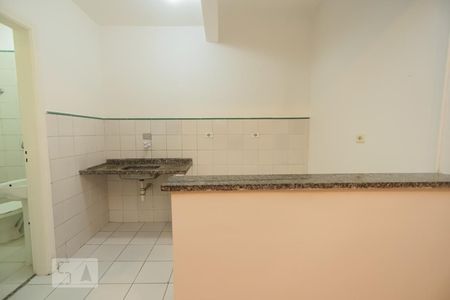 Cozinha de apartamento para alugar com 1 quarto, 21m² em Consolação, São Paulo