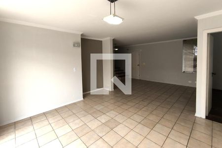 Sala de casa de condomínio para alugar com 3 quartos, 237m² em Jardim Europa, Jundiaí