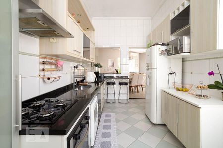 Casa à venda com 297m², 3 quartos e 2 vagasCozinha