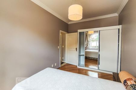 Casa à venda com 750m², 5 quartos e 5 vagasSuíte 5 / Quarto de hóspede