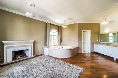 Casa à venda com 750m², 5 quartos e 5 vagasSuíte 2 - Master