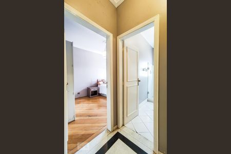 Casa à venda com 750m², 5 quartos e 5 vagasSuíte 5 / Quarto de hóspede