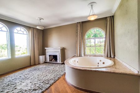 Casa à venda com 750m², 5 quartos e 5 vagasSuíte 2 - Master